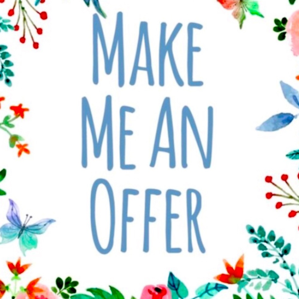 MAKE ME AN OFFER🎉